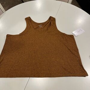 Athleta uptempo II tank size 2x